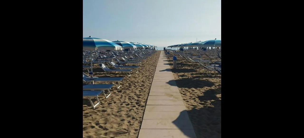 Residence Marzia Rimini 3*,  Italy