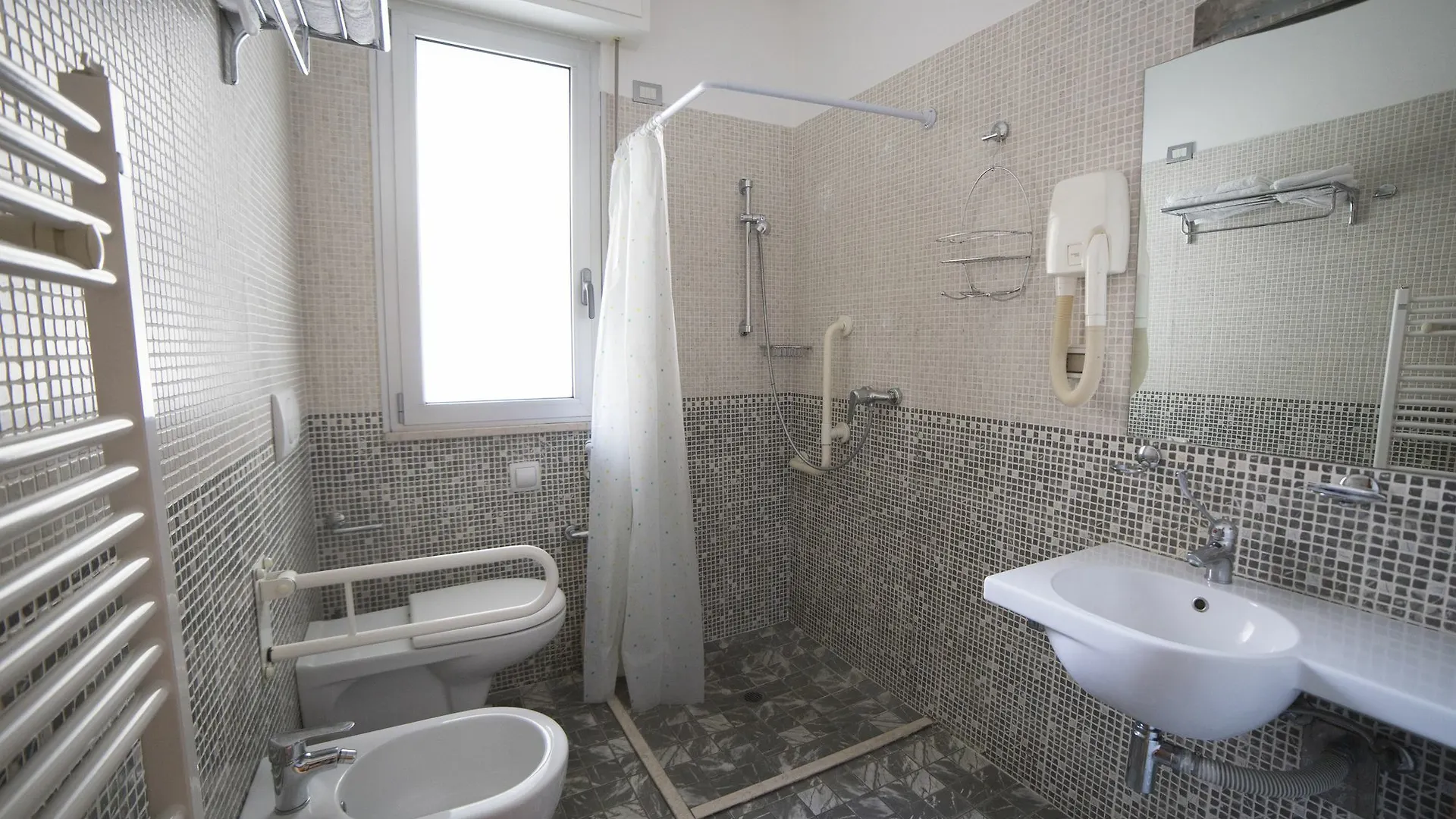 Residence Marzia Rimini 3*,