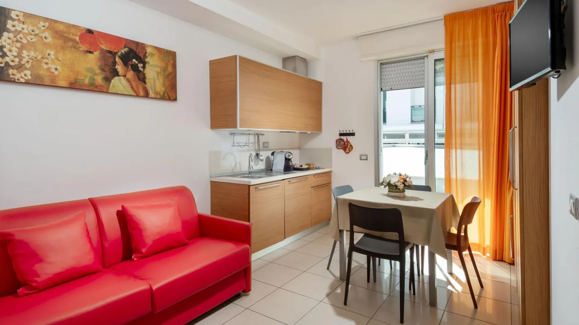 Residence Marzia Rimini 3*,